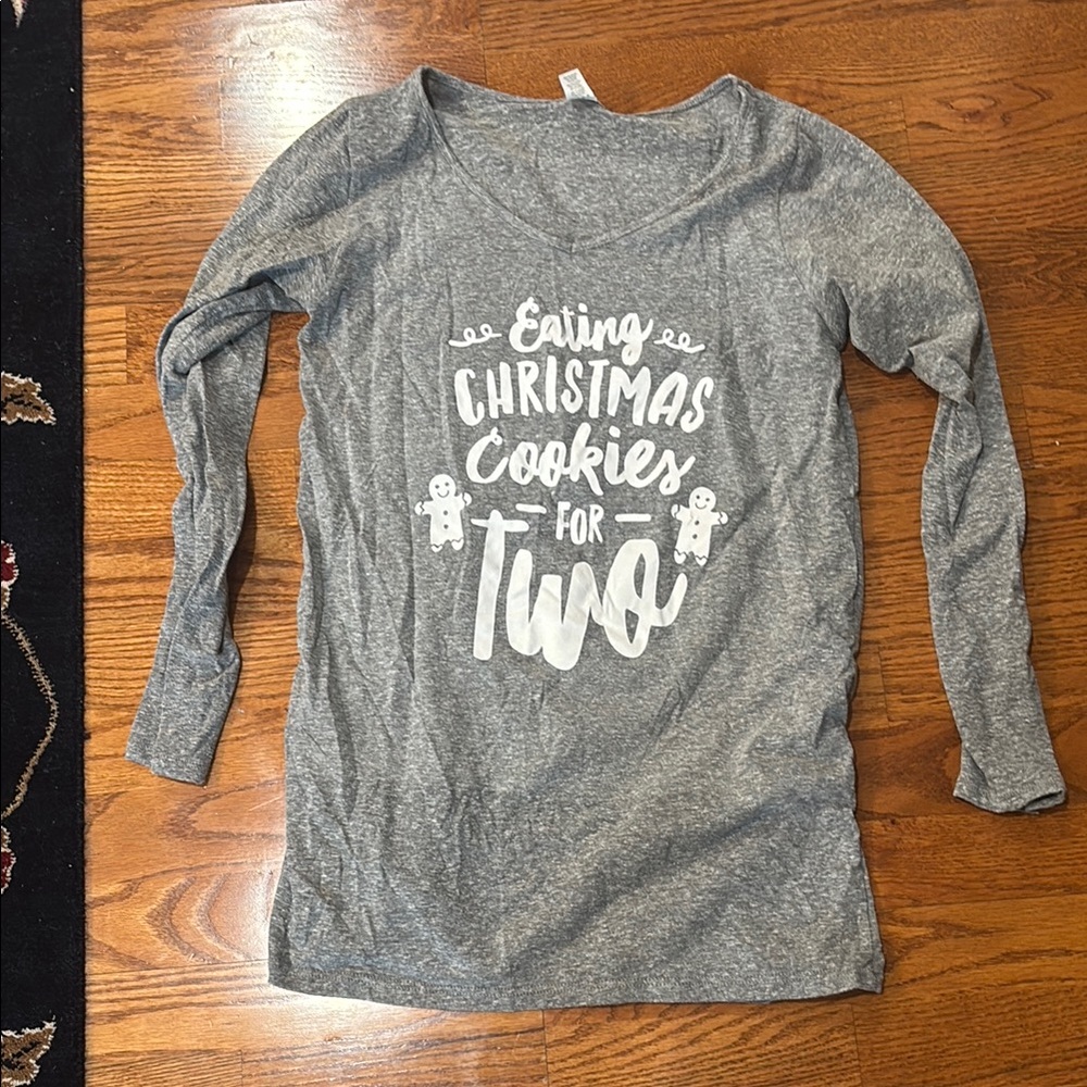 Gray size large maternity Christmas Shirt